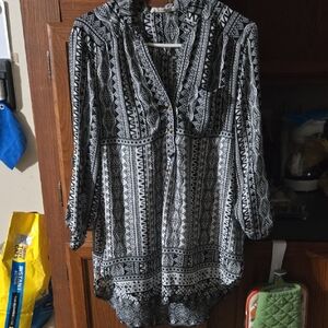 Wishful Park Black and White Geometric Tunic